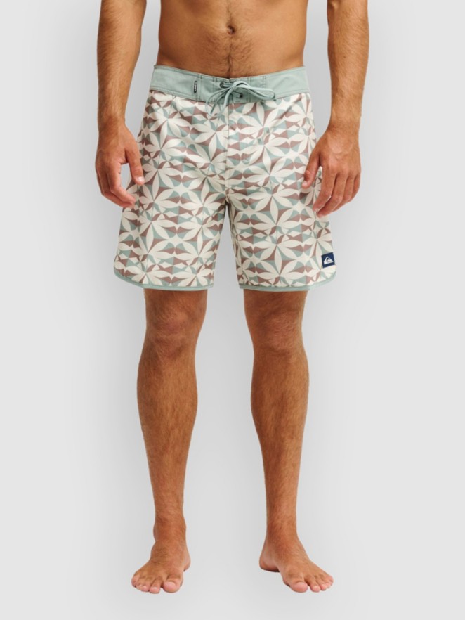 Quiksilver Surfsilk Scallop 18 Boardshorts