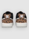 DC Jeare Sneakers