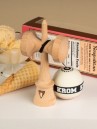 Kendama Krom Strogo Neapolitan Spielzeug