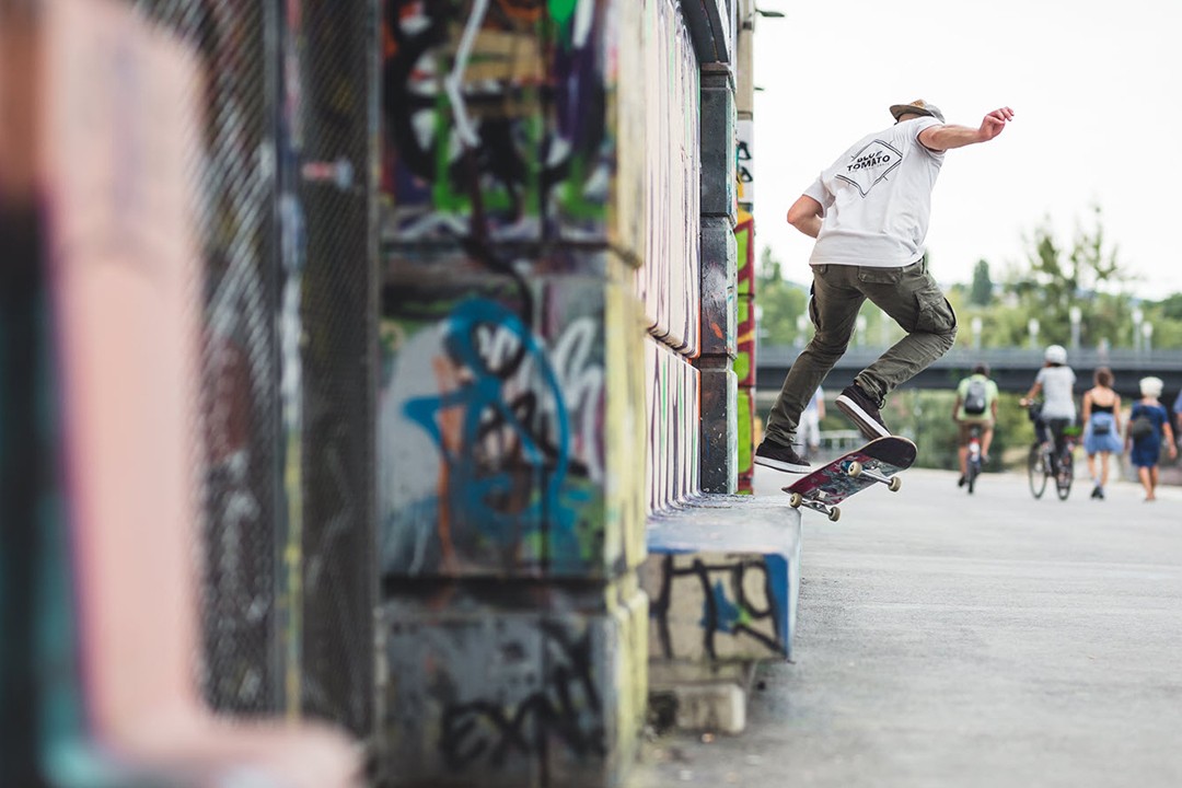 Jobs, apprenticeships & internships Blue Tomato