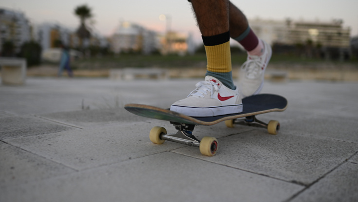 Nose på et samlet skateboard
