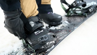 Monet noorden uitdrukken Comment choisir des fixations de snowboard | Blue Tomato