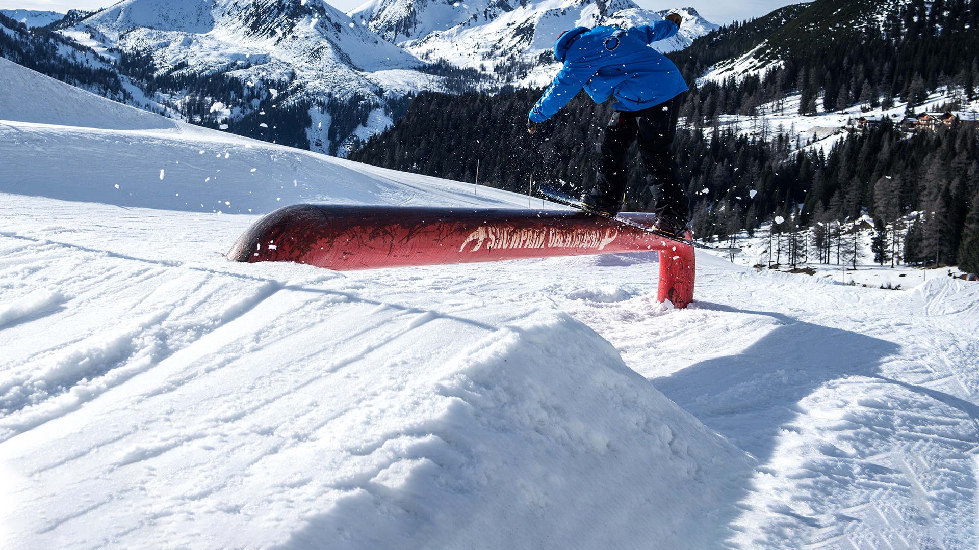 Blue Tomato Snowboard School Obertauern Austria